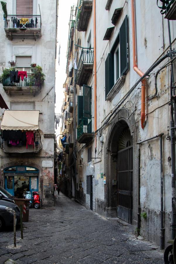 Domus Anticaglia By Domusextra Lejlighed Napoli Eksteriør billede
