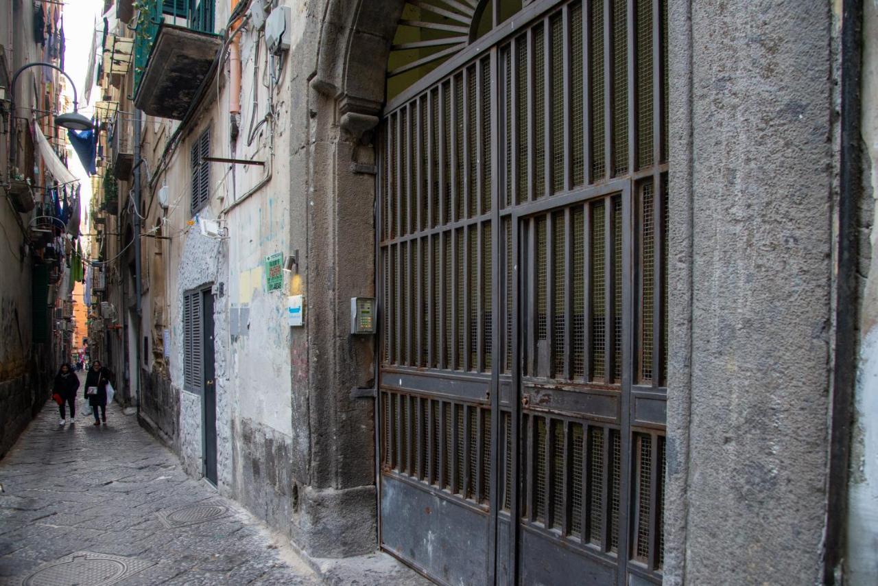 Domus Anticaglia By Domusextra Lejlighed Napoli Eksteriør billede